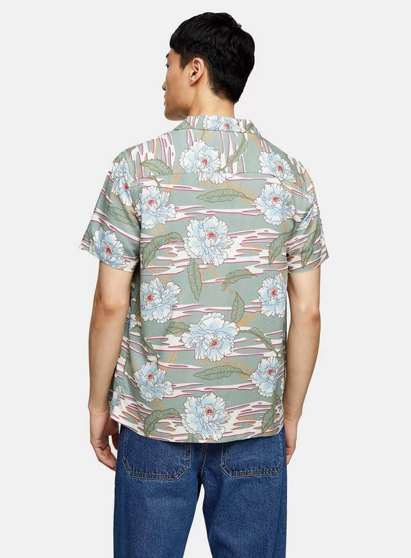 Men Floral Print Hawaiian Revere Short Sleeve Shirt