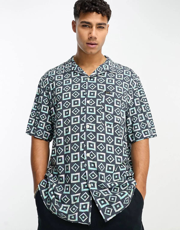 Men Geo Printed Short Sleeve Shirt