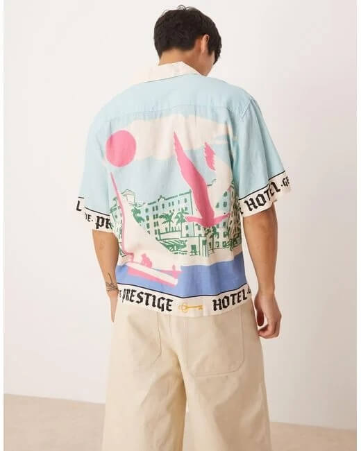 Men's Short Sleeve Shirt In Blue Vacay Border Print