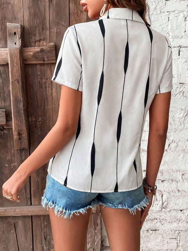 Women's White & Black Contrast Color Short Sleeve Shirt 