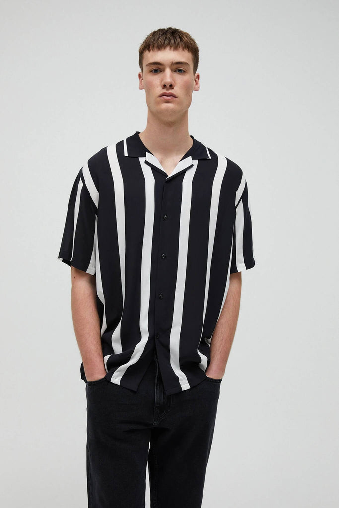 Men Black & White Stripe Short Sleeve Shirt