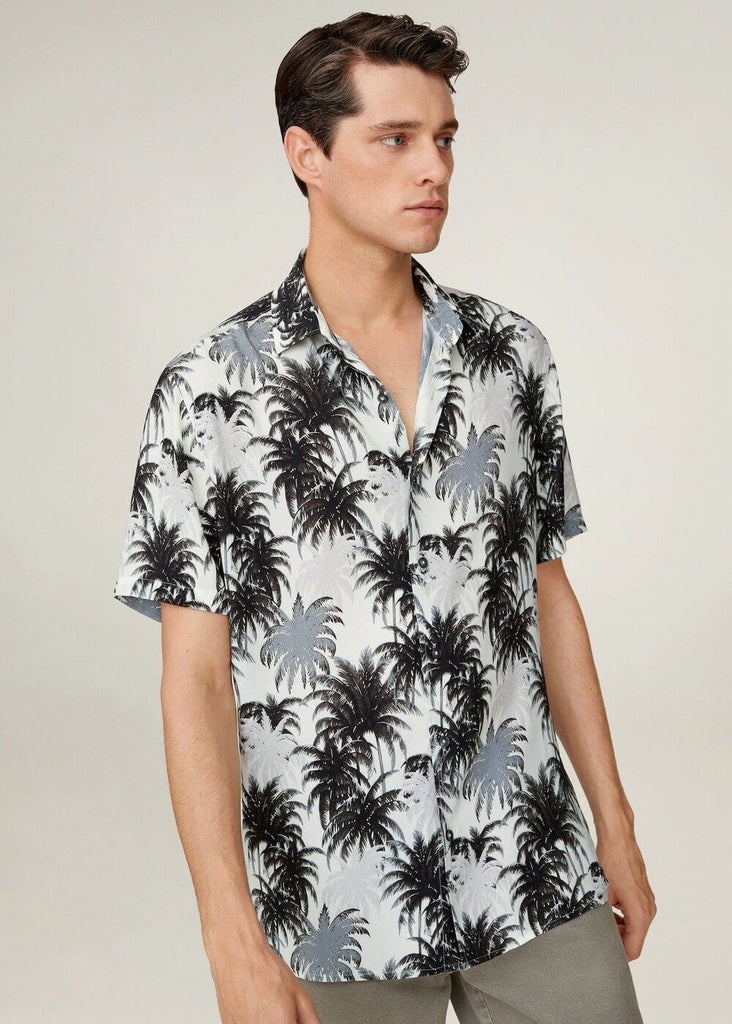 Men Flowy Print Hawaiian Short Sleeve Shirt