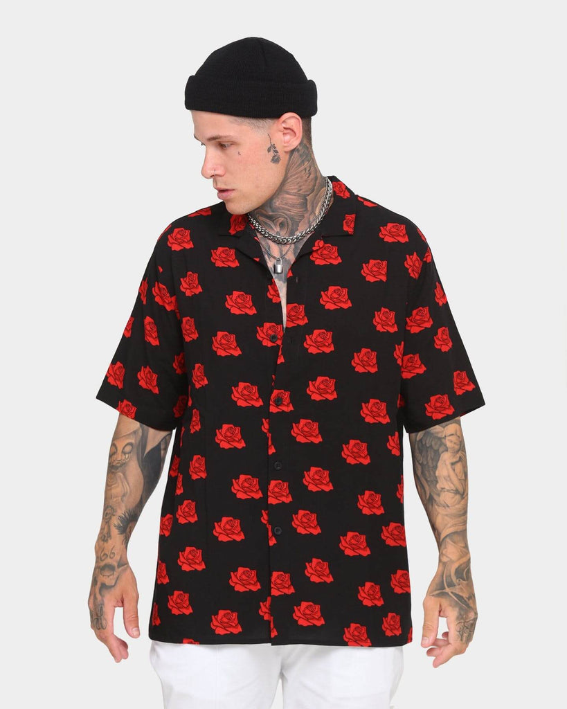 Men Red Rose Print Short Sleeve Shirt