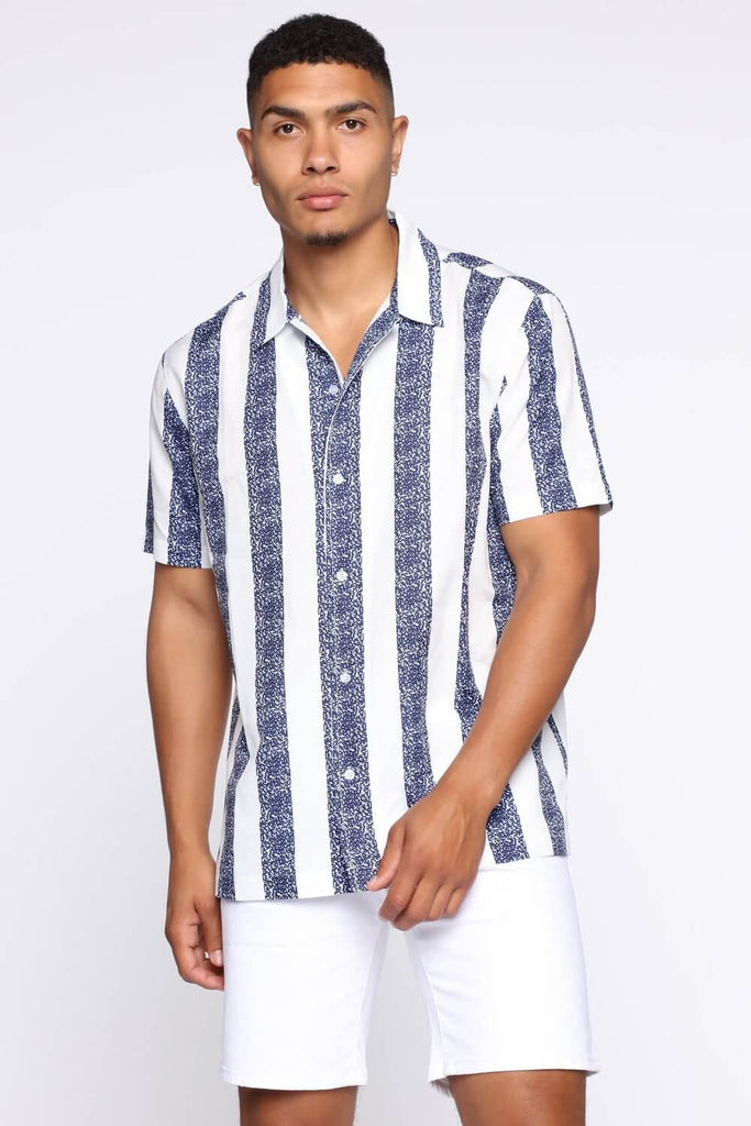 Men Striped White & Blue Short Sleeve Shirt 